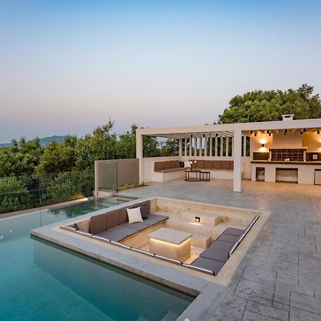 Villa Moonstone Mouzákion Exterior foto